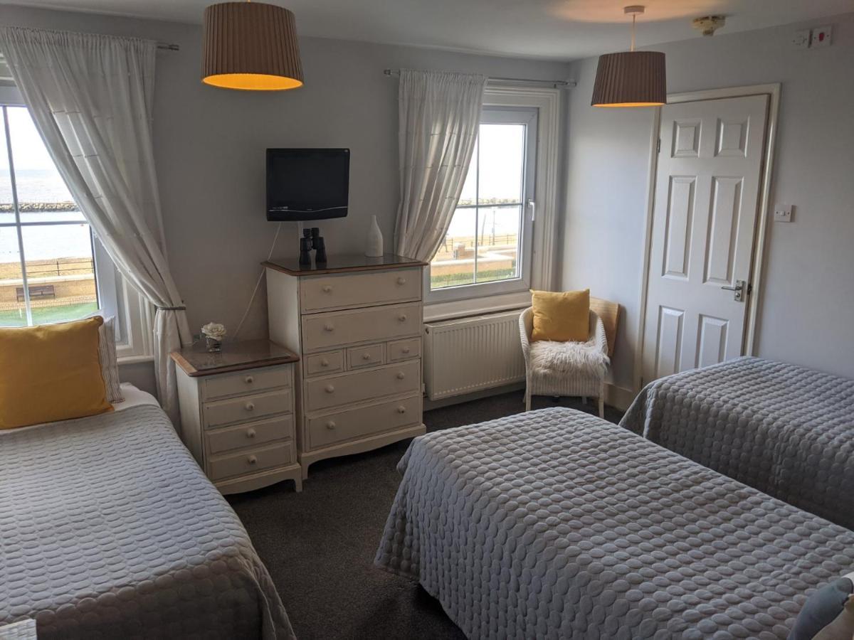 Aqua Bay Guest House แฮร์นเบย์ ภายนอก รูปภาพ